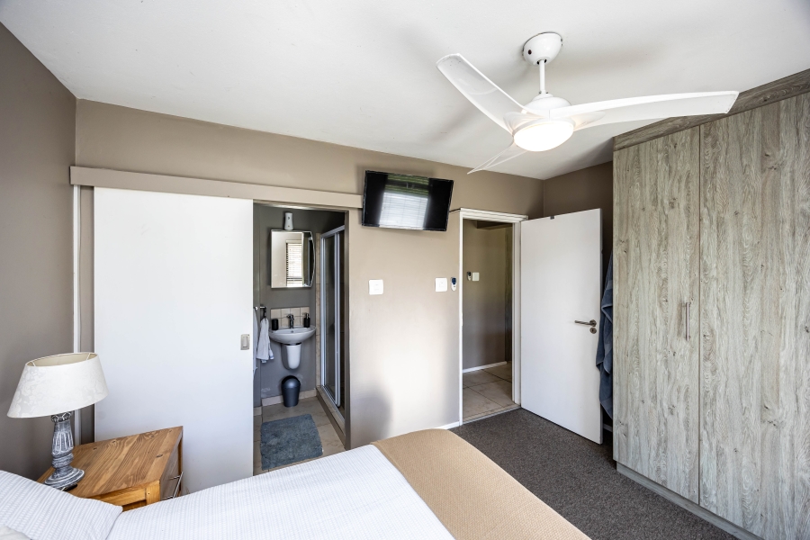 2 Bedroom Property for Sale in Nahoon Valley Park Eastern Cape